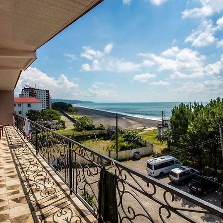 Guesthouse White Swan Kobuleti Luaran gambar