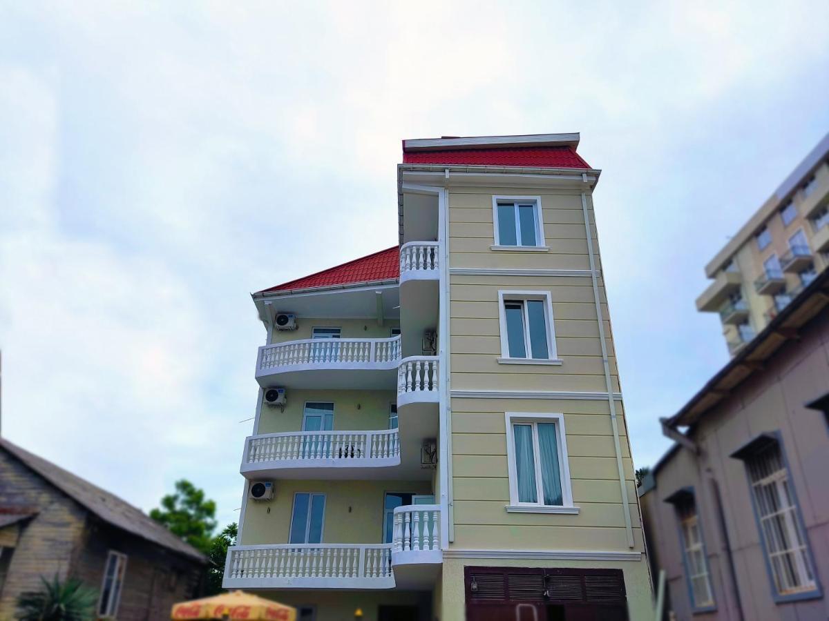 Guesthouse White Swan Kobuleti Luaran gambar