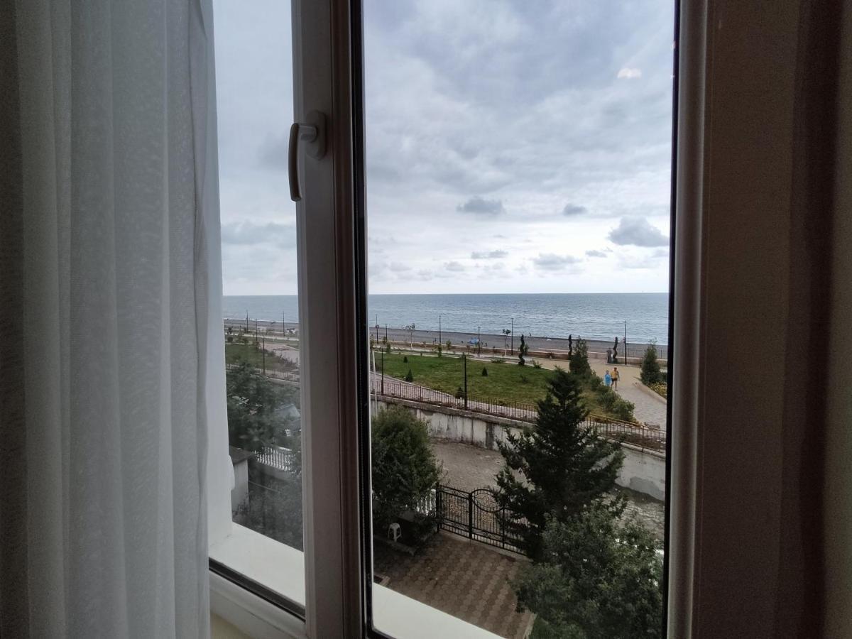 Guesthouse White Swan Kobuleti Luaran gambar