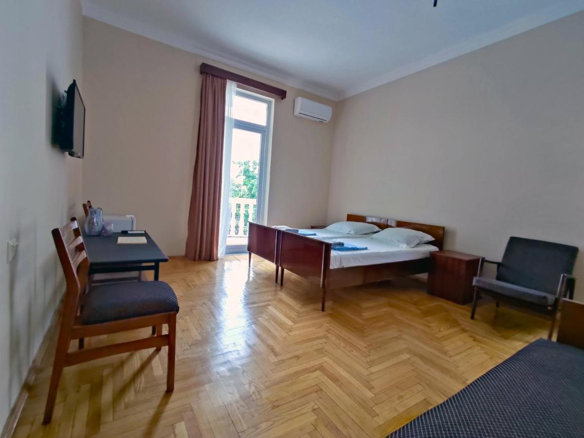 Guesthouse White Swan Kobuleti Luaran gambar