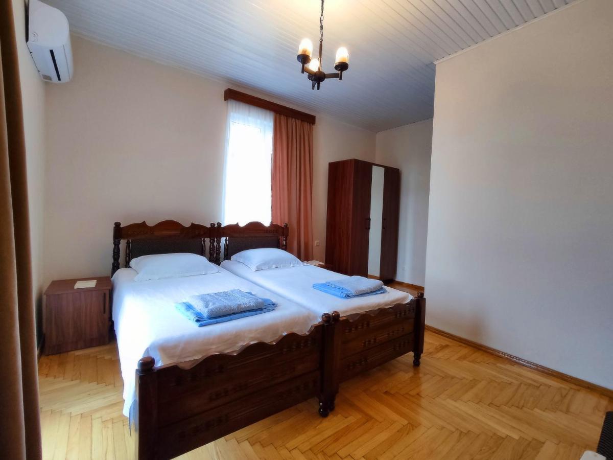 Guesthouse White Swan Kobuleti Luaran gambar