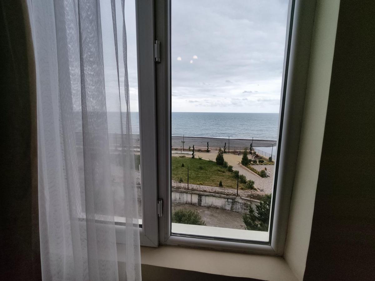 Guesthouse White Swan Kobuleti Luaran gambar