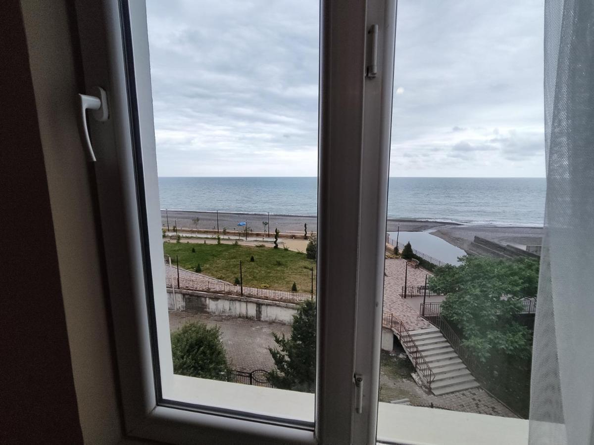 Guesthouse White Swan Kobuleti Luaran gambar