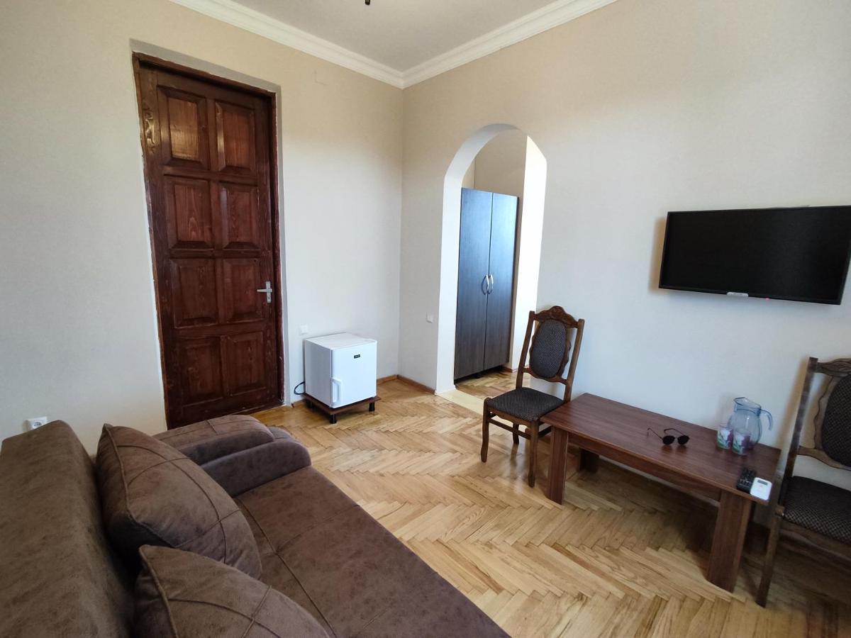 Guesthouse White Swan Kobuleti Luaran gambar